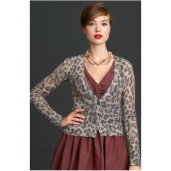 Banana Republic Womens Mohair Cardigan Size Small Cream Tan Leopard Print Madmen - Picture 1 of 9